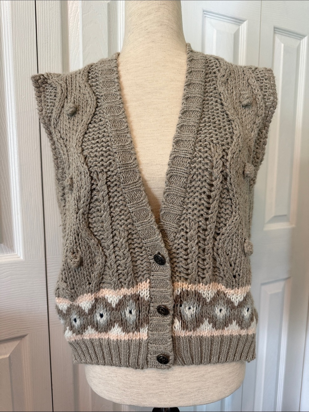 Vintage Margules Button-Front Cable Knit Sweater Vest in Taupe Sz S